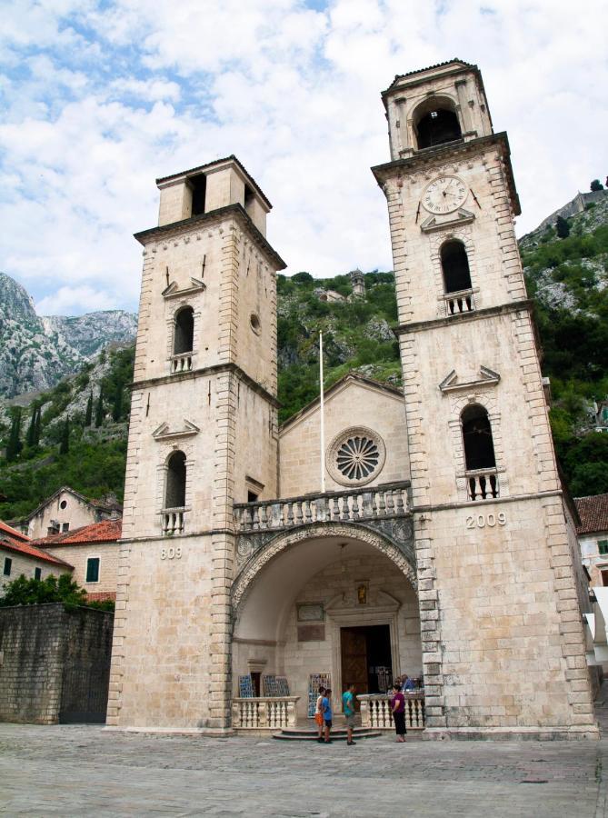 Beautiful House Lara Villa Kotor Exterior photo